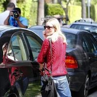 Kate Bosworth keeps close to her boyfriend as they leave Lemonade restaurant | Picture 97908